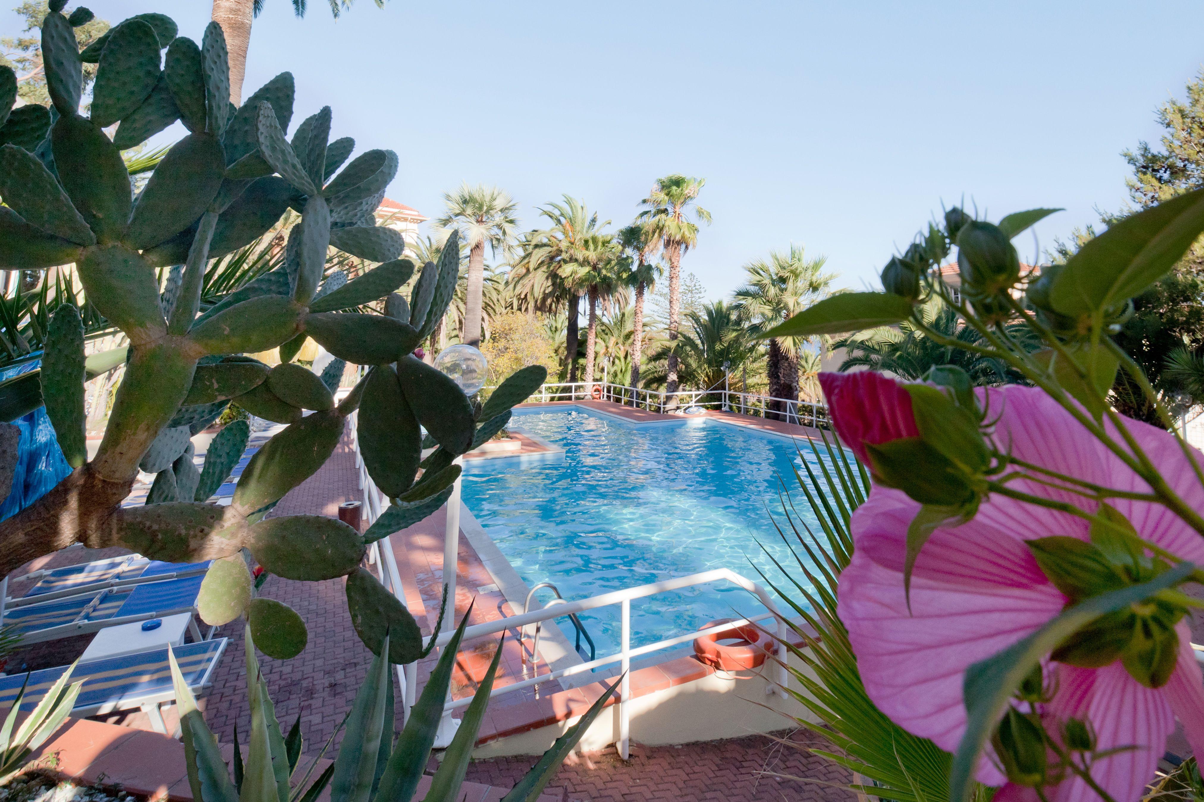 Nyala Suite Hotel Sanremo Exterior photo