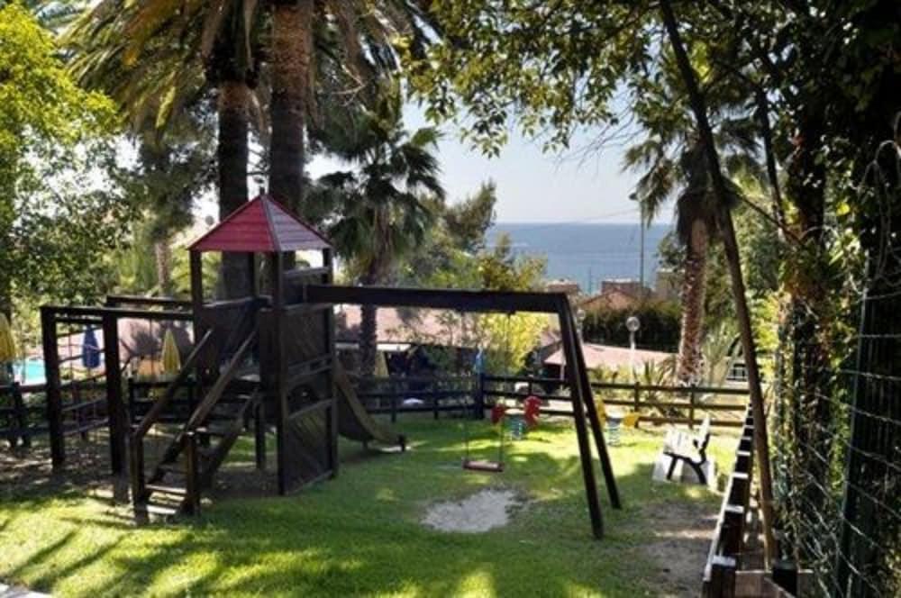 Nyala Suite Hotel Sanremo Exterior photo