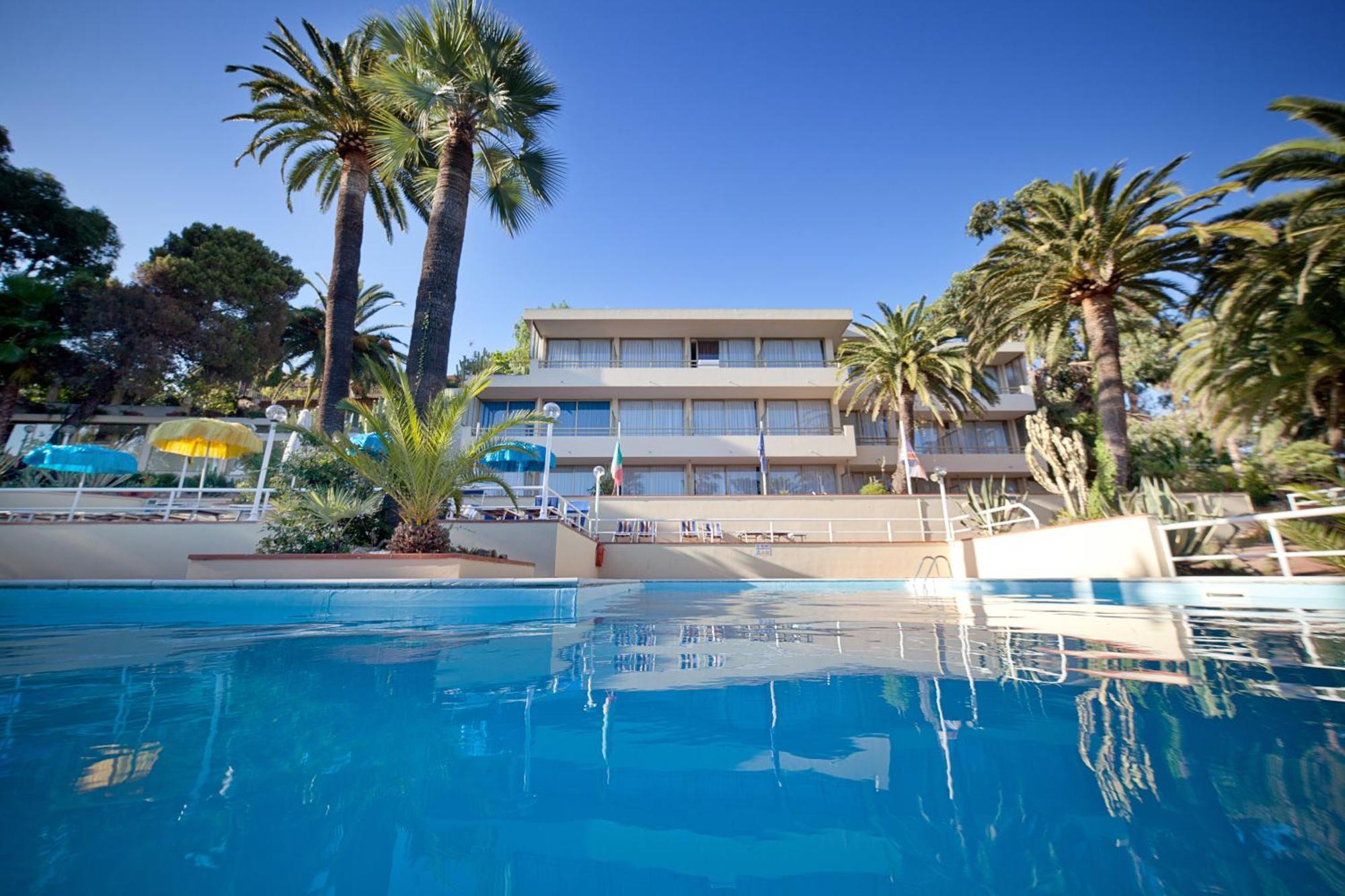 Nyala Suite Hotel Sanremo Exterior photo