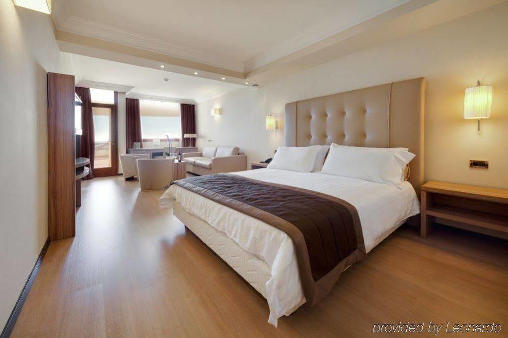 Nyala Suite Hotel Sanremo Exterior photo