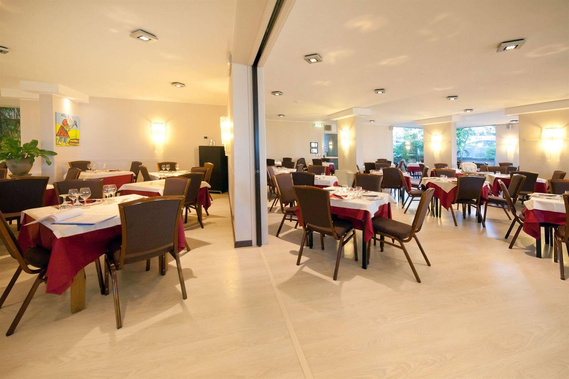 Nyala Suite Hotel Sanremo Exterior photo